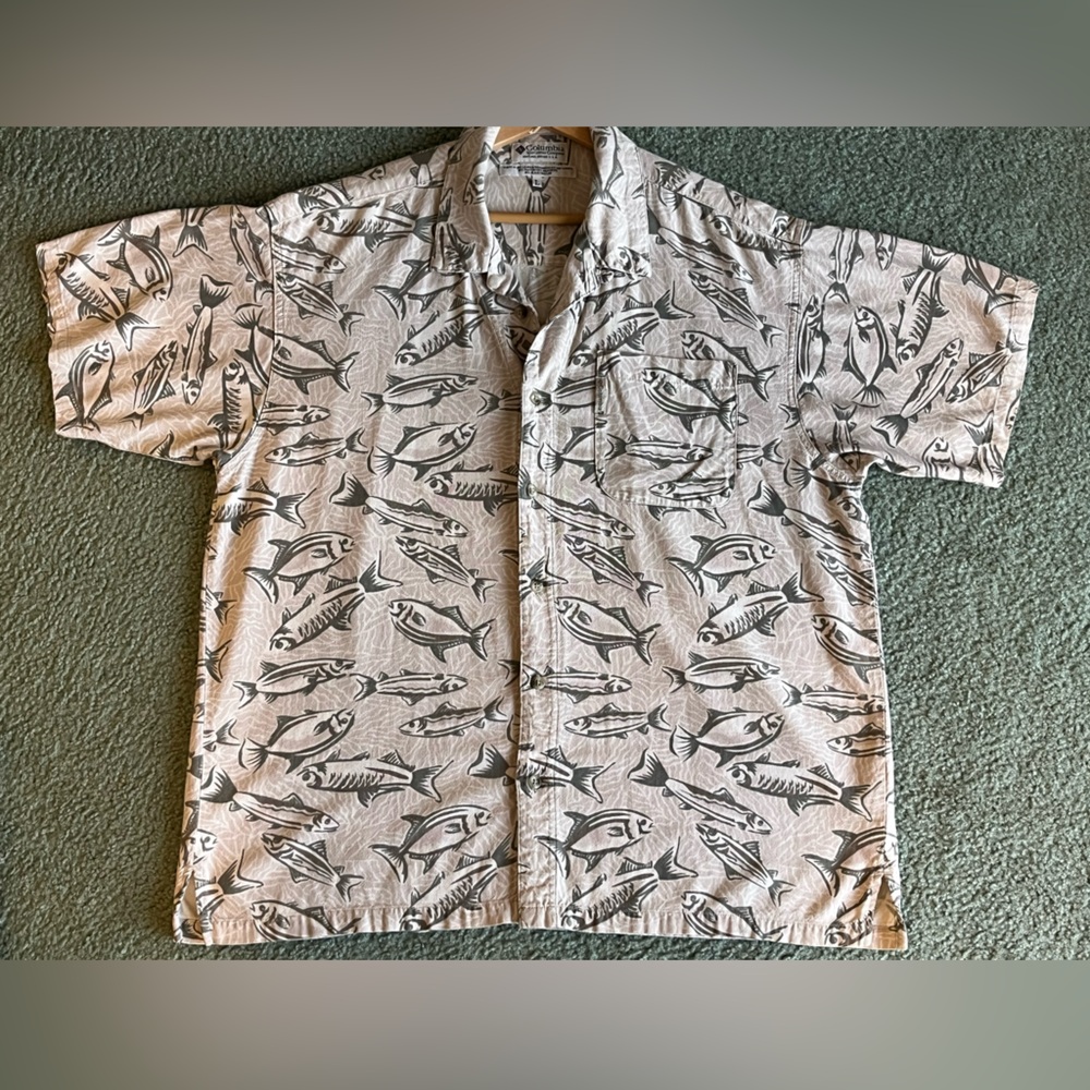 Columbia Men’s Fish Print Button-Up Linen Shirt Large
